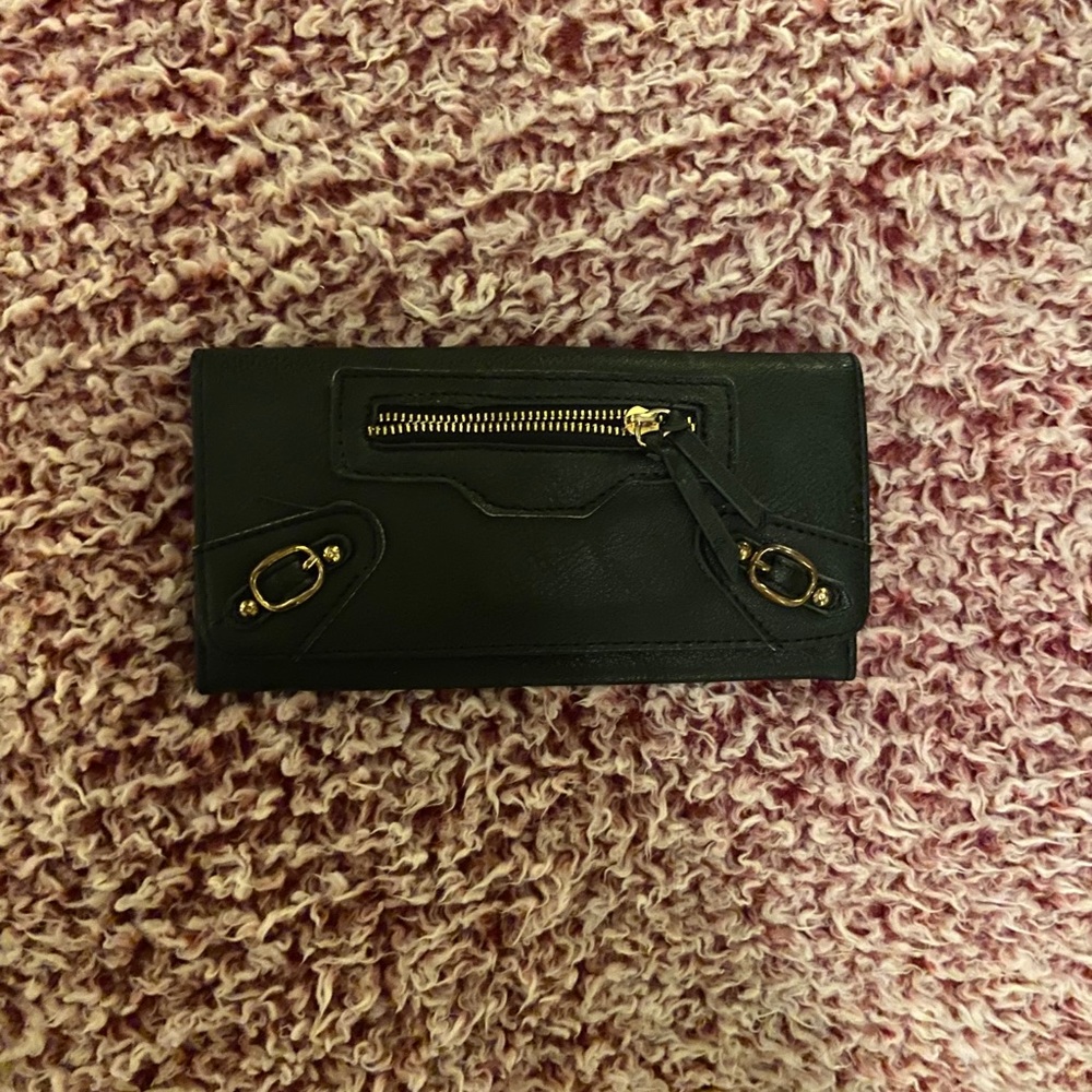 Black wallet